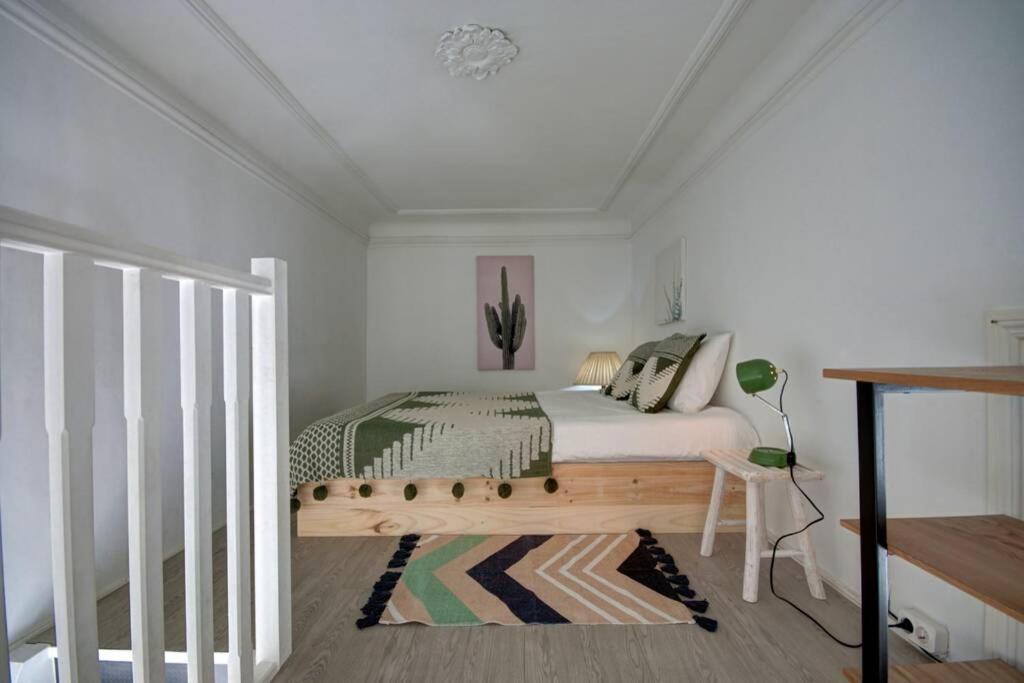 Unique Sao Bento Apartment Ideal For A Group Lisboa Exterior foto