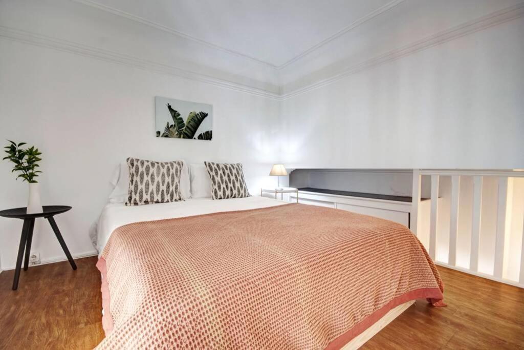 Unique Sao Bento Apartment Ideal For A Group Lisboa Exterior foto
